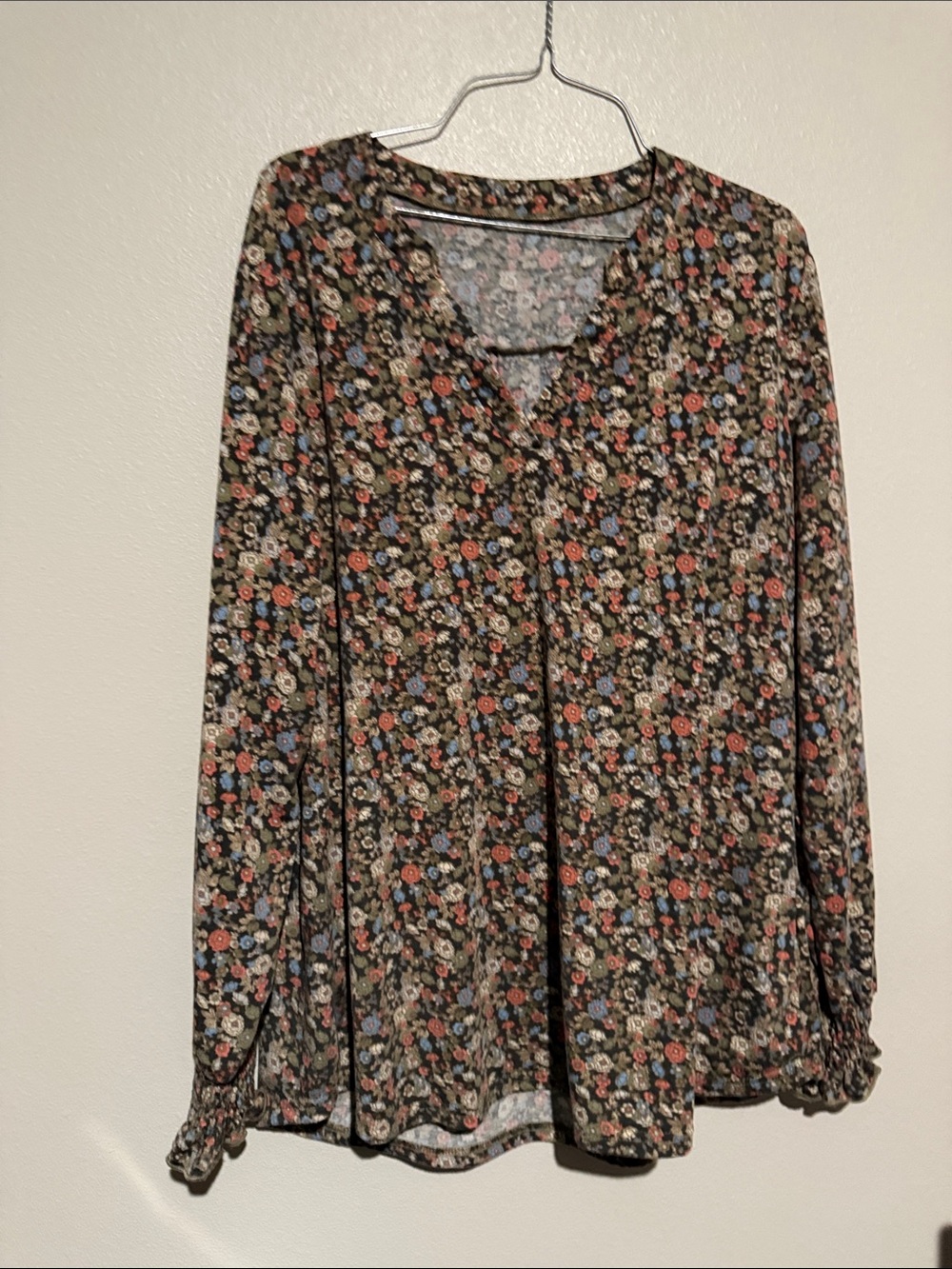 Floral Long-Sleeve V-Neck Blouse - Black Multi